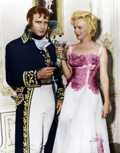 Drinking Prints: DESIREE, Marilyn Monroe (right) visits Marlon Brando between scenes