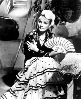Senorita Prints: THE DEVIL IS A WOMAN, Marlene Dietrich, 1935
