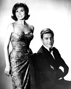 Tuxedo Prints: THE DICK VAN DYKE SHOW, from left
