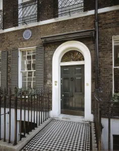 DICKENS, Charles (1812-1870). Door of Charles Dickens house. UNITED KINGDOM. London. Charles Dickens House. AISA/Everett Collection**US SALES ONLY**