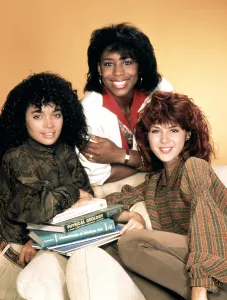 Lisa Prints: A DIFFERENT WORLD, Lisa Bonet, Marisa Tomei, Dawnn Lewis, (Season 1), 1987-93
