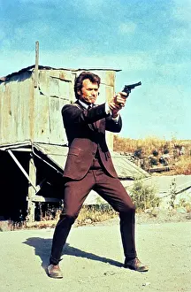 Taking Aim Prints: DIRTY HARRY, Clint Eastwood, 1971