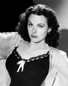 Images Dated 30th September 2013: DISHONORED LADY, Hedy Lamarr, 1947