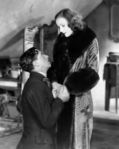Images Dated 16th December 2015: THE DIVINE WOMAN, from left, Lars Hanson, Greta Garbo, 1928
