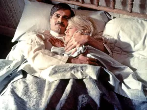 Lying Down Prints: DOCTOR ZHIVAGO, Omar Sharif, Julie Christie, 1965