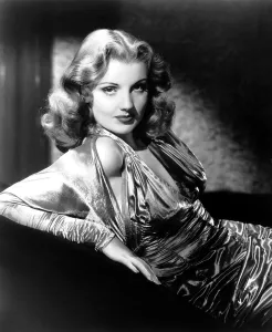 Glamorous Prints: Dolores Moran, ca. mid-1940s