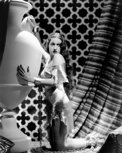 Lamour Prints: Dorothy Lamour, 1939