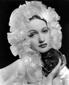 Lamour Prints: Dorothy Lamour, Paramount Pictures, 1937