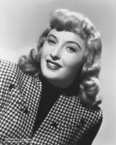 Short Bangs Prints: DOUBLE INDEMNITY, Barbara Stanwyck, 1944