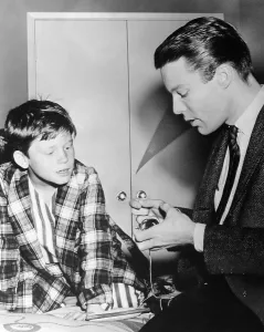 60stv07 Prints: DR. KILDARE, Ron Howard, Richard Chamberlain