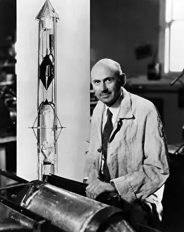 Lab Coat Prints: Dr. Robert H.Goddard. ca 1930s. Courtesy: CSU Archives/Everett Collection