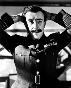 Images Dated 21st December 2015: DR. STRANGELOVE, (aka DR. STRANGELOVE OR: HOW I LEARNED TO STOP WORRYING AND LOVE THE BOMB)