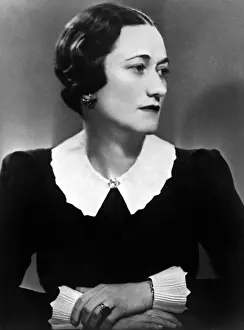 Simpson Prints: DUCHESS OF WINDSOR WALLIS SIMPSON, portrait. Courtesy: CSU Archives / Everett Collection