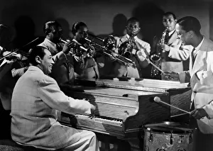 Duke Prints: Duke Ellington and his Famous Orchestra perfom