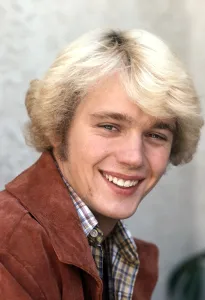 1970s Hairstyles Prints: THE DUKES OF HAZZARD, John Schneider, 1979-85 (1979 photo)
