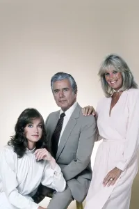 Martin Prints: DYNASTY, from left: Pamela Sue Martin, John Forsythe, Linda Evans, 1981-89