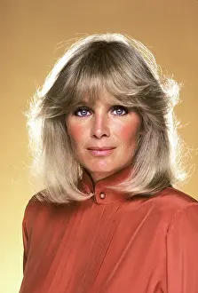 1980s Hairstyles Prints: DYNASTY, Linda Evans, (Season 1), 1981-1989