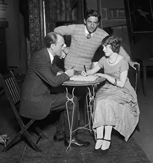 Actresses Prints: Earl Carroll signs up actress Katherine Revner for play, The Rat, Jan. 26, 1925