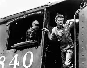 EAST OF EDEN, second from left: James Dean, 1955