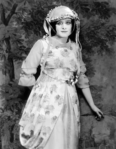 EAST LYNNE, Theda Bara, 1916