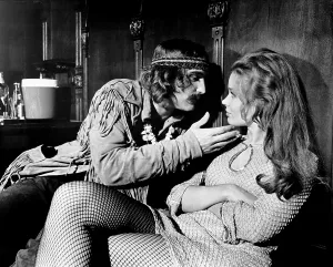 Minidress Prints: EASY RIDER, from left, Dennis Hopper, Karen Black, 1969