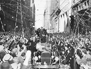 Excitement Prints: An ecstatic Wendell Willkie receives the cheers of 40