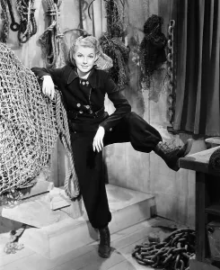 Raised Leg Prints: EDGE OF DARKNESS, Ann Sheridan, 1943