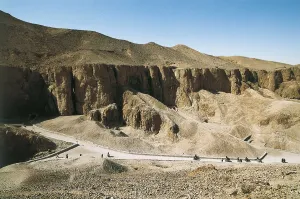 EGYPT. QUENA. Dayr al-Bahri. Valley of the Kings. Egyptian art. New Kingdom. AISA/Everett Collection**US SALES ONLY**