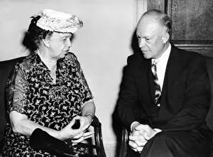 Rs3wn Prints: Eleanor Roosevelt chats with Columbia University President