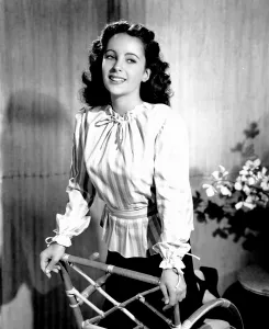 Taylor Prints: Elizabeth Taylor, ca. 1946