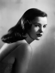 Ella Raines, 1946