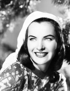 Ella Raines, 1947