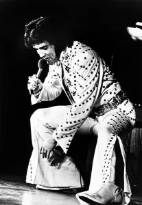 Jumpsuit Prints: ELVIS ON TOUR, Elvis Presley, 1972