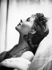 Images Dated 6th February 2009: THE EMPEROR'S CANDLESTICKS, Luise Rainer, 1937