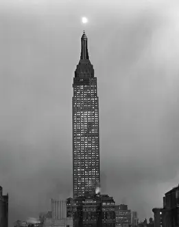 Skyscraper Prints: The Empire State Building at night