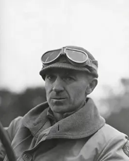 Ernie Prints: Ernie Pyle, war correspondent, while reporting from the Anzio Beachhead