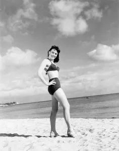 Films By Fred Zinnemann Prints: FROM HERE TO ETERNITY, Donna Reed, 1953