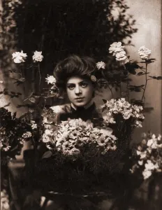 Edwardian Prints: Ethel Barrymore (1879-1959), American actress behind bouquet of flowers