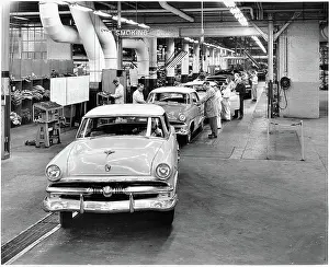 History Prints: EV1606 - QUALITY CHECKS. Courtesy: CSU Archives / Everett Collection