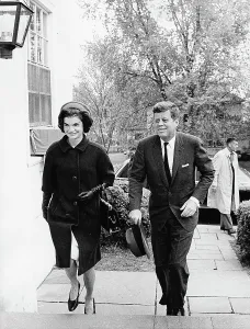 Famous People Prints: EV1853 - JOHN & JACQUELINE KENNEDY. Courtesy: CSU Archives / Everett Collection