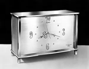 Catalog Images Prints: EV1900 - Desk clock, circa 1950s. Courtesy: CSU Archives / Everett Collection