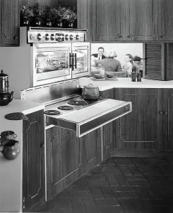 Time Gone By Prints: EV1914 - KITCHEN. Courtesy: CSU Archives / Everett Collection