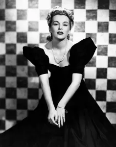 Images Dated 11th December 2015: Eva Gabor, ca. mid-1940s