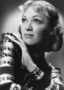 Images Dated 12th September 2013: Eve Arden, 1938