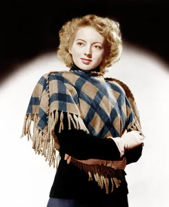 Shawl Prints: Evelyn Keyes, 1943