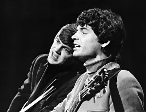 Phil Prints: The Everly Brothers, Phil and Don peform on THE KRAFT MUSIC HALL variety show