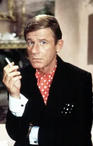 Polka Dot Prints: EVIL UNDER THE SUN, Roddy McDowall, 1982, Universal/courtesy Everett Collection