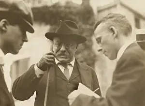 Eugene Prints: Ex-President Roosevelt speaking from his private railroad car in Eugene