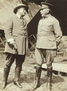 Ex Presidents Prints: Ex-president Theodore Roosevelt and General Leonard Wood during World War I