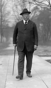 Ex-president William Howard Taft (1857-1930) in October 1923 when he was chief justice of the Supreme Court in a candid portrait as he walks on a Washington DC sidewalk